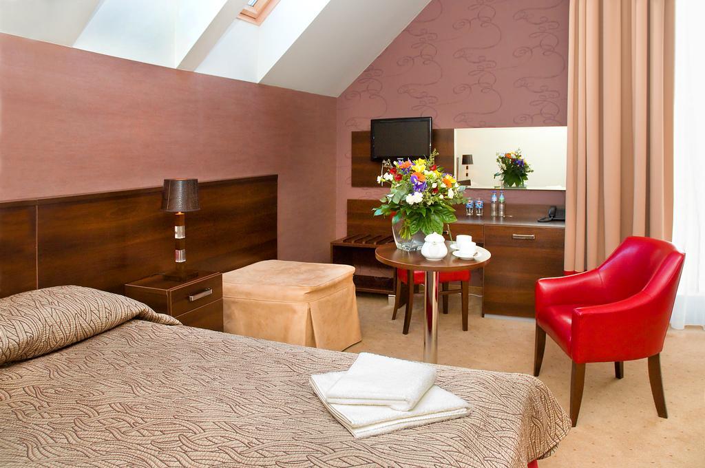 Hotel Rigga Willa Lucja Wladyslawowo Ngoại thất bức ảnh